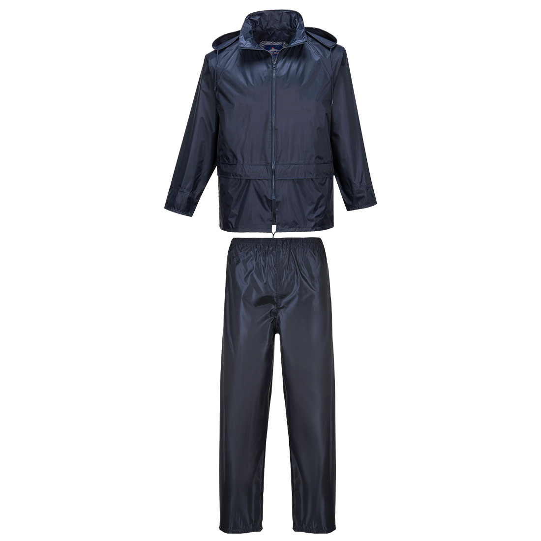 How durable is the Portwest L440 rainsuit and can chemicals penetrate it?